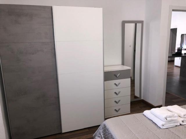 Rg Apartamentos Almeria Luaran gambar